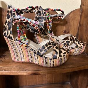 Ladies wedge platform sandals, animal print w/multi colored beads, Size 7